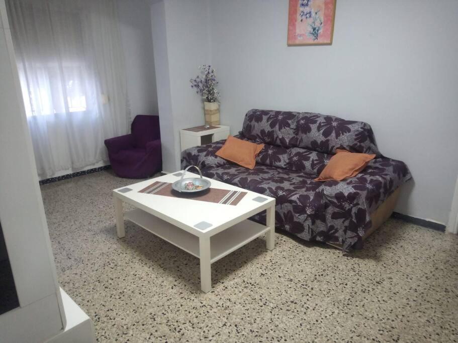 Apartamento Tahalia 3 Habitaciones Уэльва Экстерьер фото